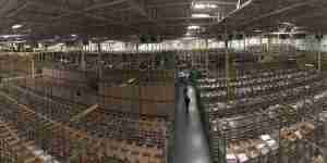What are Autonomous Robots? 8 Applications for Today’s AMRs